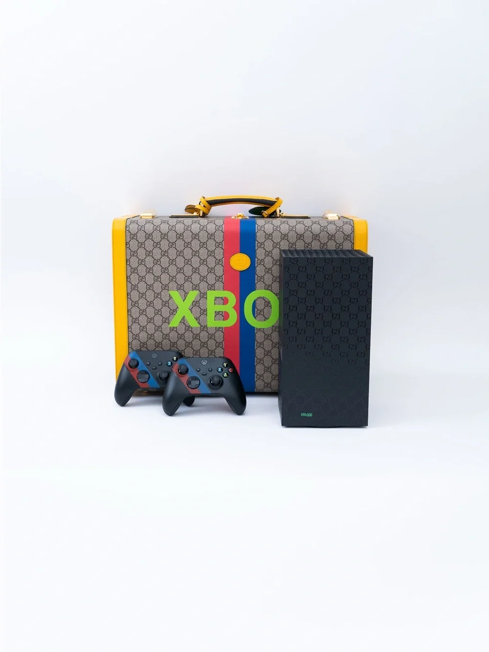 Microsoft Xbox x Gucci Series X Special Edition (US Plug) Console Bundle - Picture 9 of 14